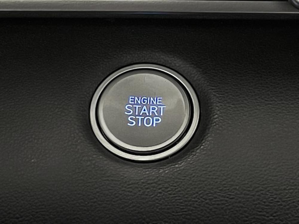 Hyundai Elantra Preferred 2022 d&rsquo;occasion à vendre - 19