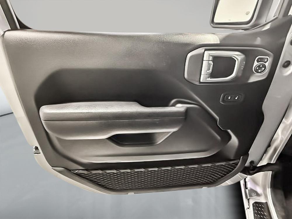 Jeep Wrangler WILLYS MODIFIÉ PAR LM4X4 2024 d&rsquo;occasion à vendre - 14