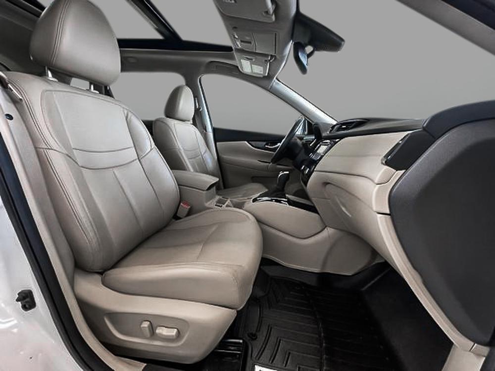 Nissan Rogue SL 2017 d&rsquo;occasion à vendre - 30