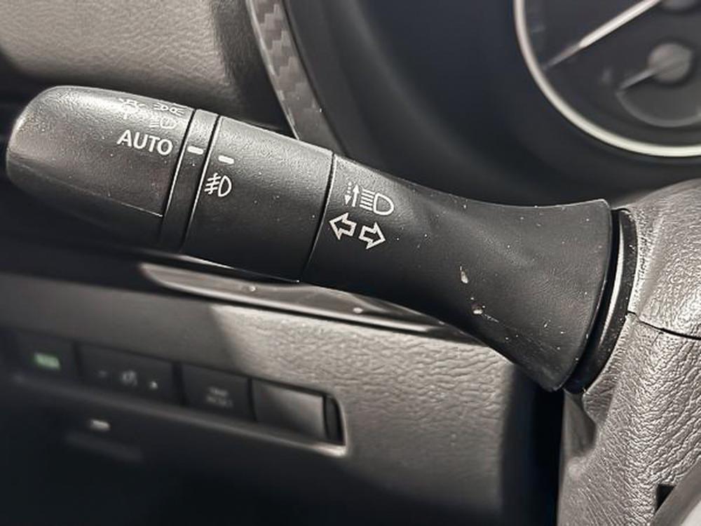 Nissan Sentra SR 2021 d&rsquo;occasion à vendre - 19