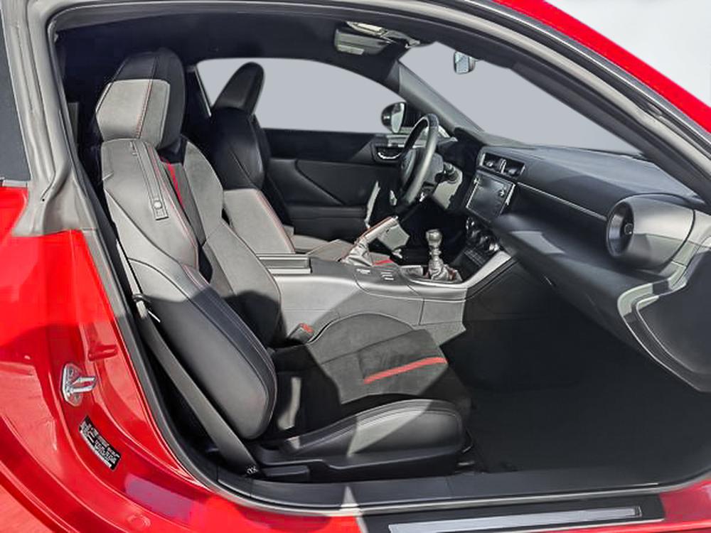 Subaru BRZ sport-tech 2023 d&rsquo;occasion à vendre - 24