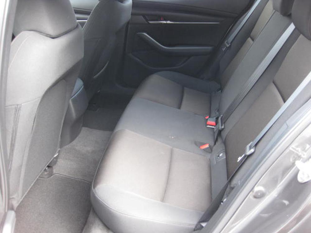 Mazda Mazda3 Sport GX 2023 d&rsquo;occasion à vendre - 13