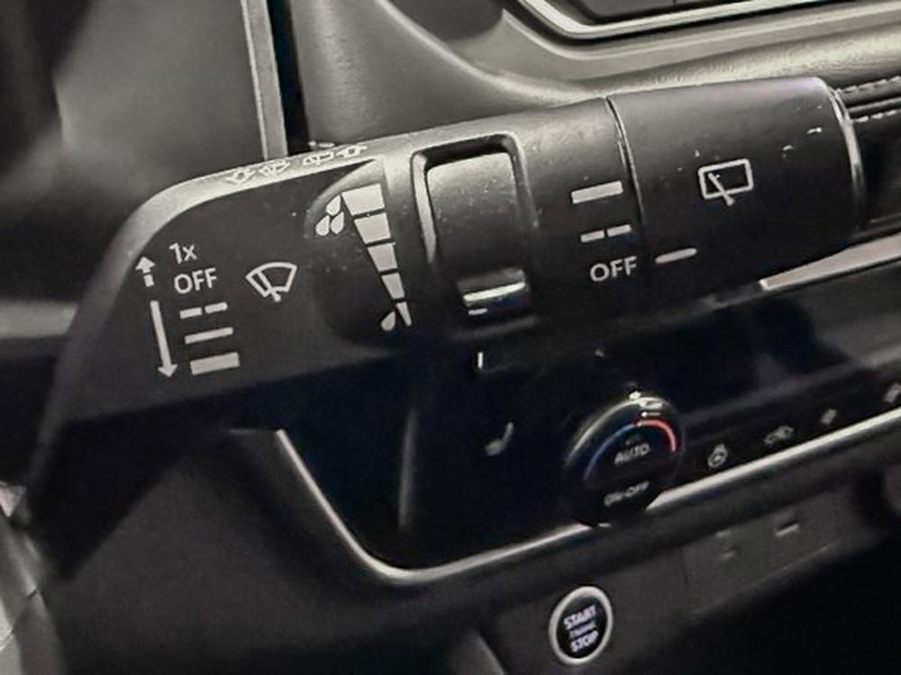 Nissan Rogue SV 2021 d&rsquo;occasion à vendre - 22