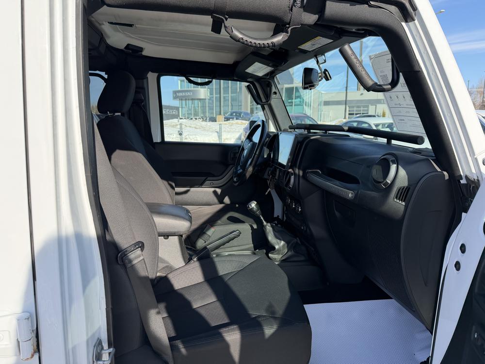 Jeep Wrangler JK Unlimited Willys 2018 d&rsquo;occasion à vendre - 21