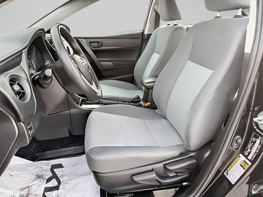 Toyota Corolla CE 2019 d&rsquo;occasion à vendre - 14