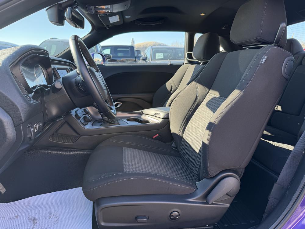 Dodge Challenger SXT AWD 2023 d&rsquo;occasion à vendre - 27