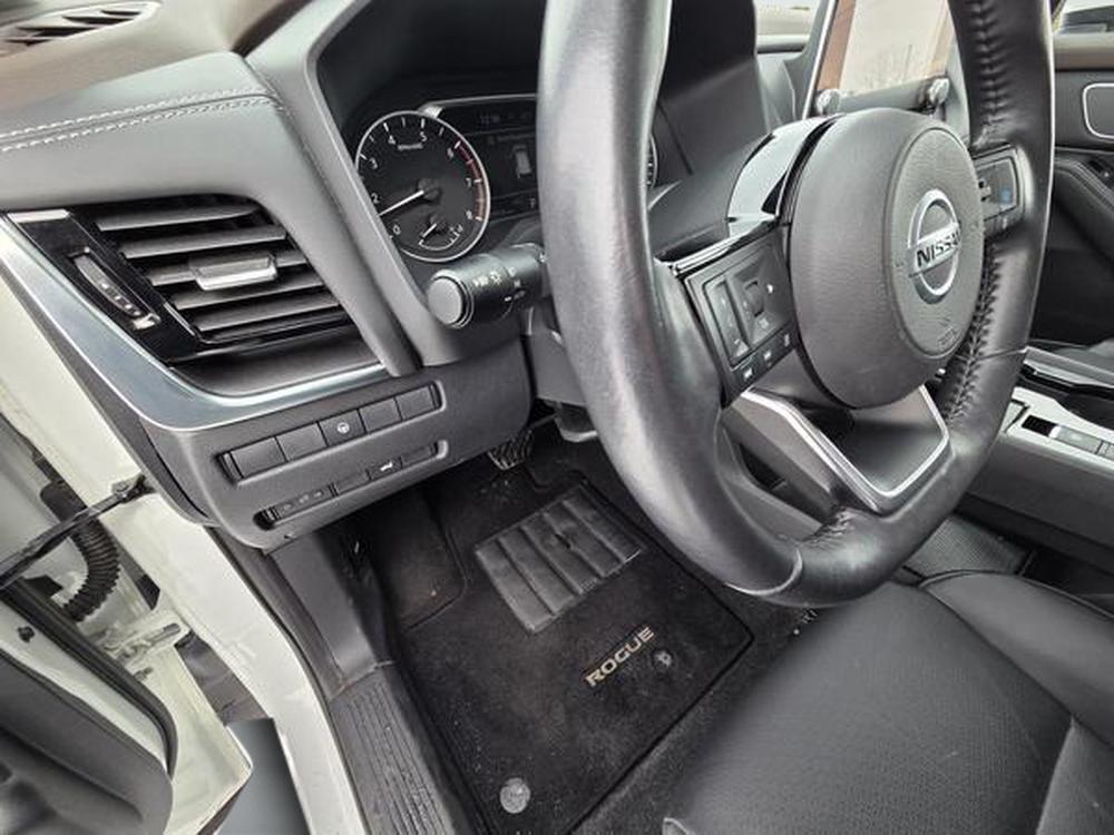 Nissan Rogue SV 2021 d&rsquo;occasion à vendre - 14