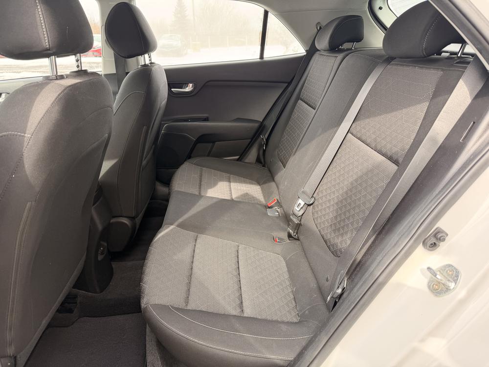 Kia Rio 5 portes LX+ 2018 d&rsquo;occasion à vendre - 29