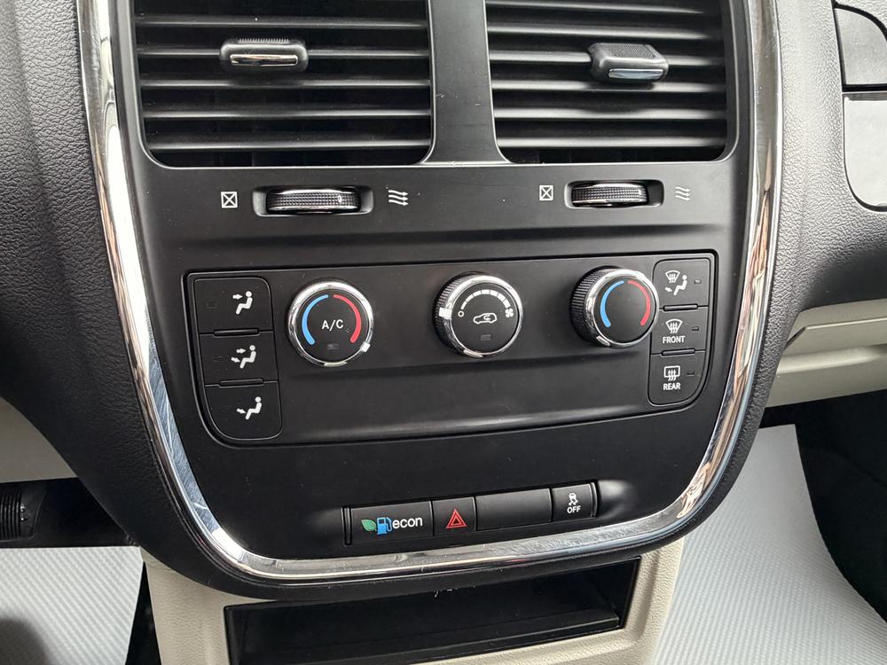 Dodge Grand Caravan SXT 2019 d&rsquo;occasion à vendre - 23