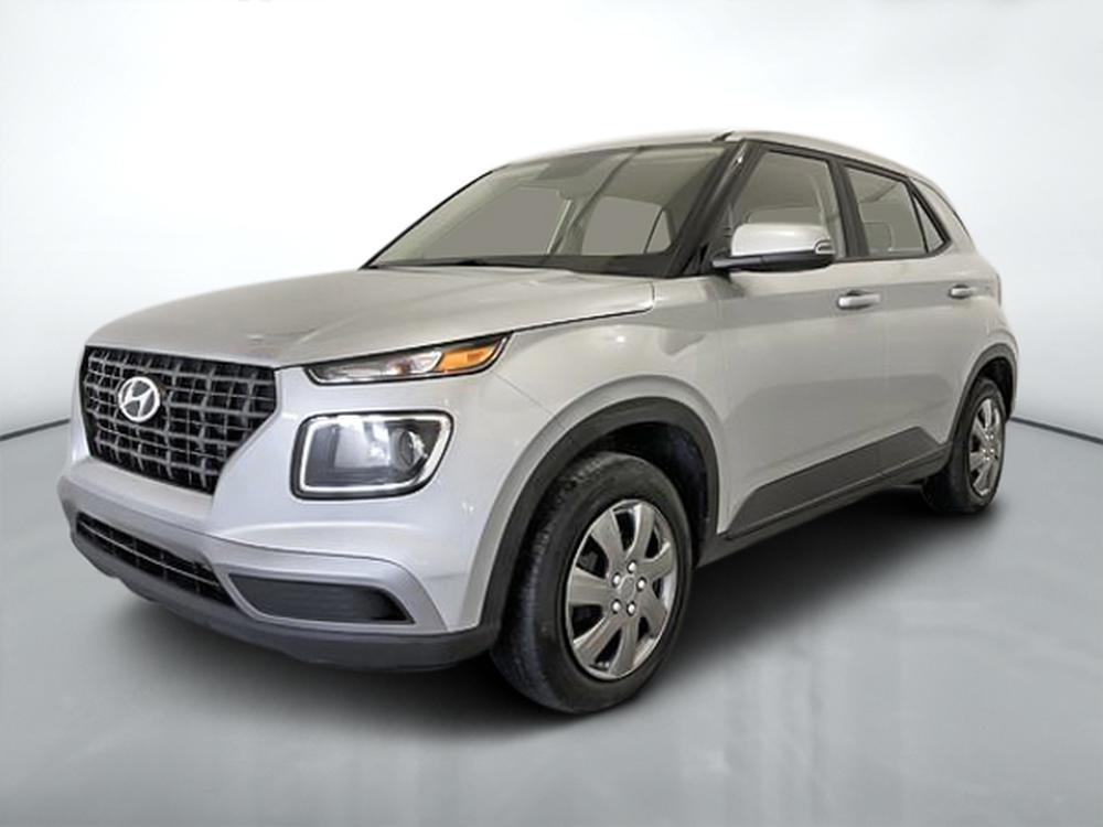 Hyundai Venue Essential 2022 d&rsquo;occasion à vendre - 3