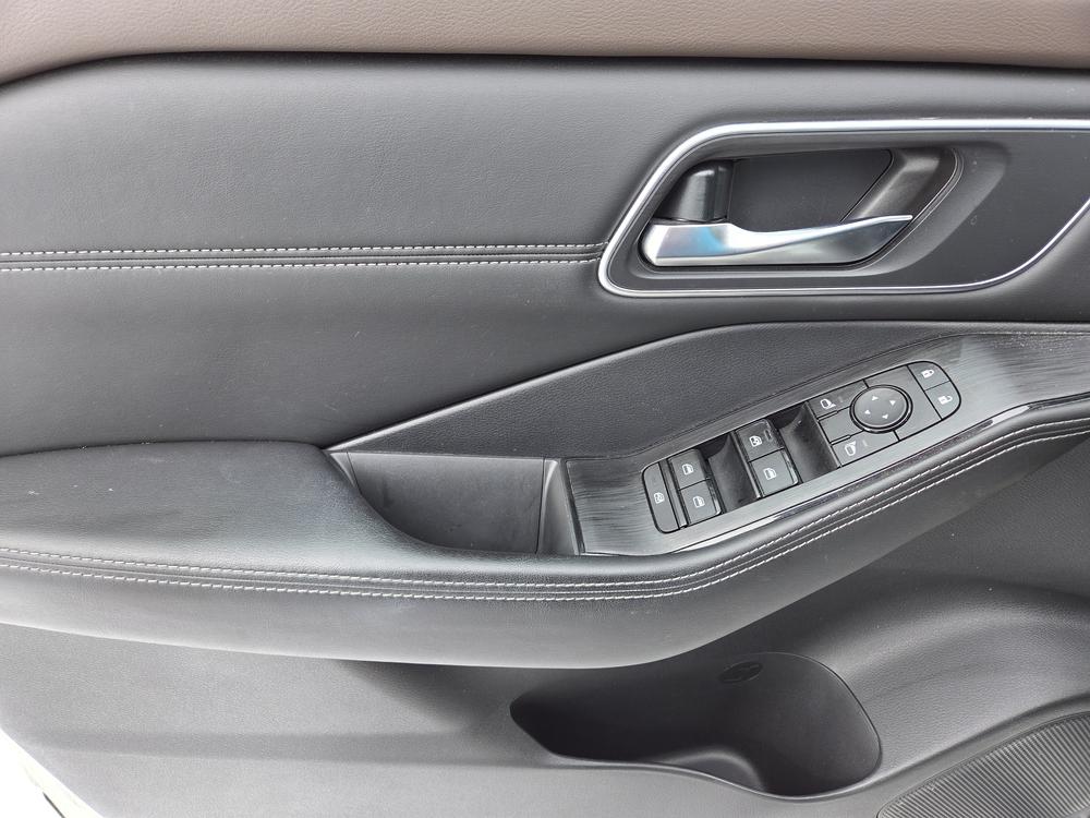 Nissan Rogue SV 2021 d&rsquo;occasion à vendre - 13