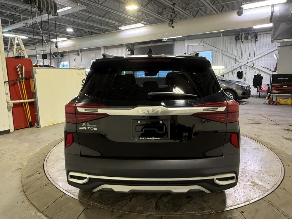 Kia Seltos EX 2023 d&rsquo;occasion à vendre - 4