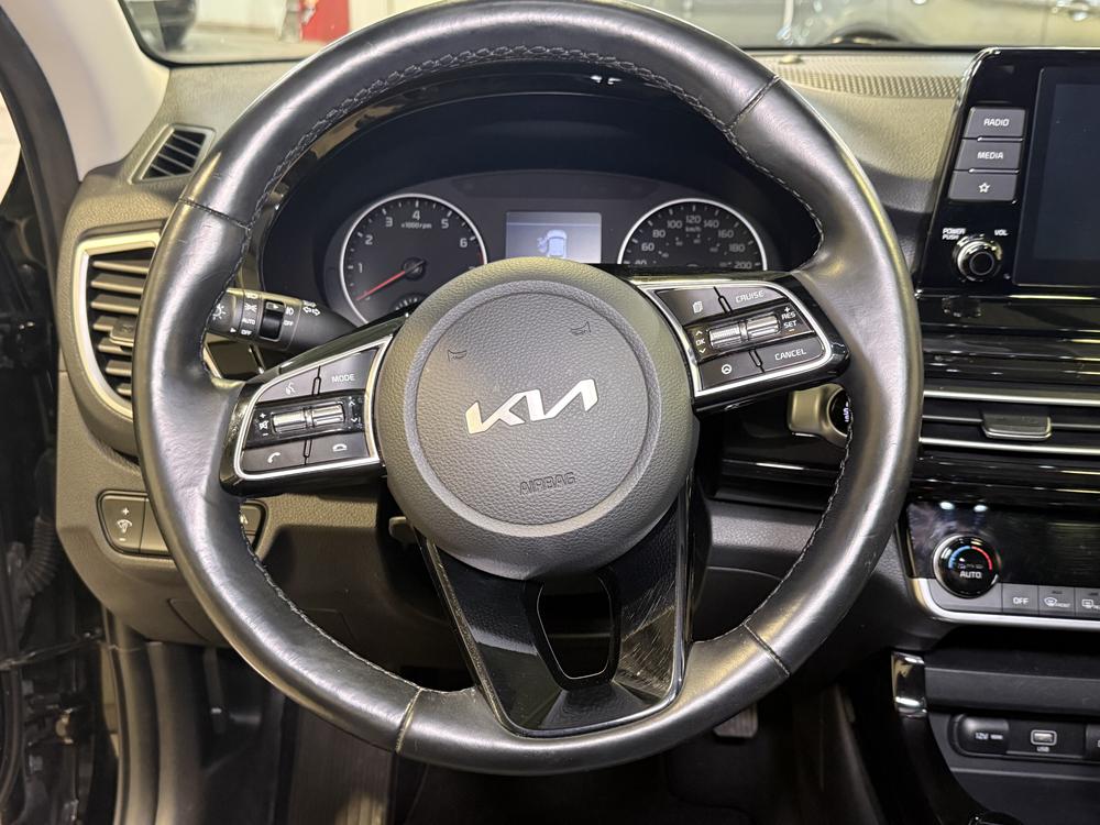 Kia Seltos EX 2023 d&rsquo;occasion à vendre - 18