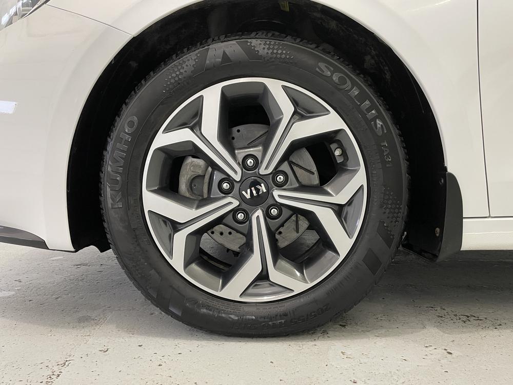 Kia Forte EX 2020 d&rsquo;occasion à vendre - 8