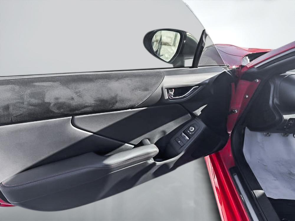 Subaru BRZ sport-tech 2023 d&rsquo;occasion à vendre - 14