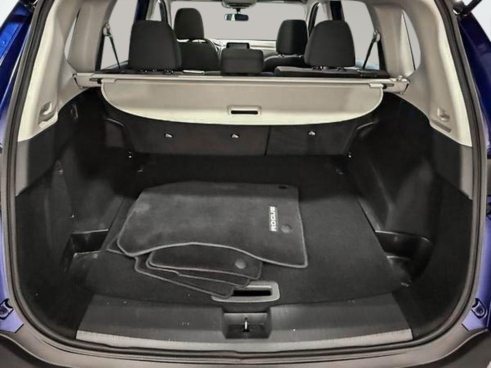 Nissan Rogue SV 2021 d&rsquo;occasion à vendre - 31