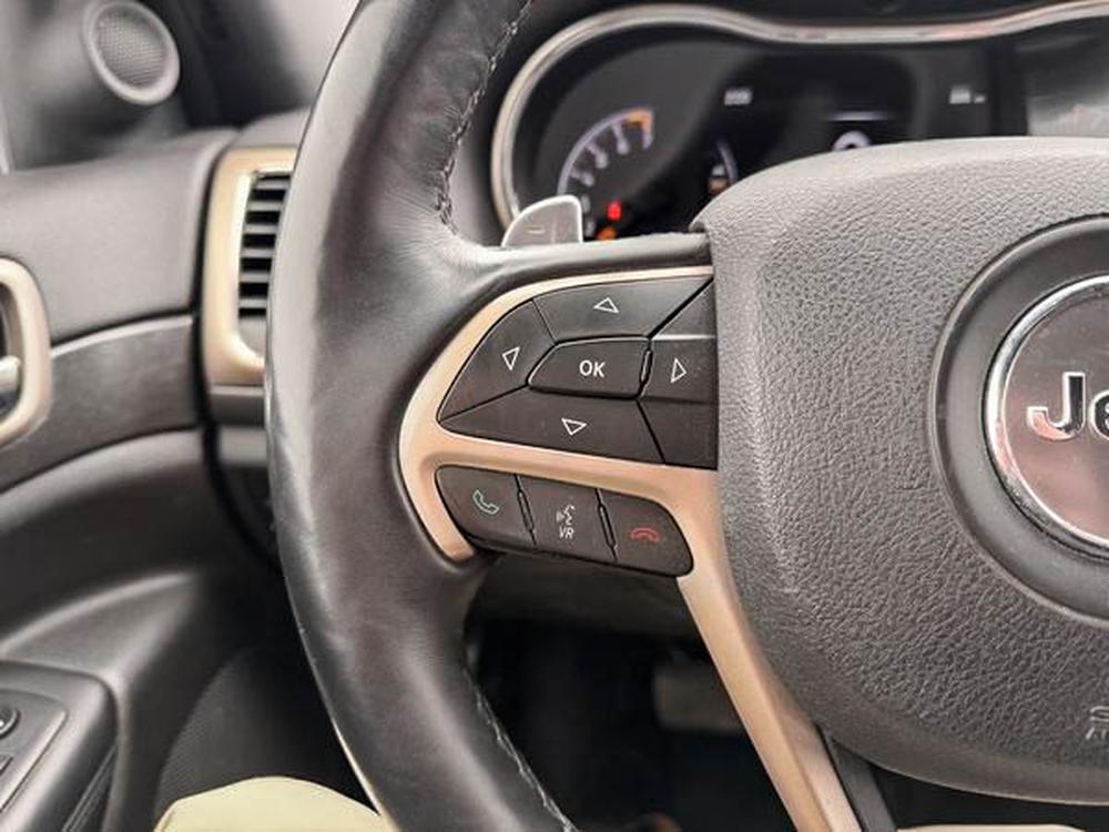 Jeep Grand Cherokee LAREDO 3.6L 2017 d&rsquo;occasion à vendre - 17