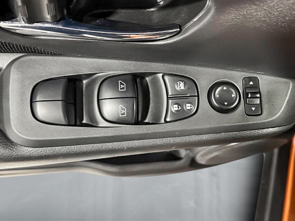 Nissan Kicks SV 2021 d&rsquo;occasion à vendre - 12