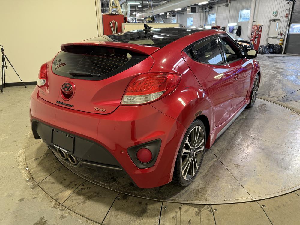 Hyundai Veloster Turbo 2016 d&rsquo;occasion à vendre - 3