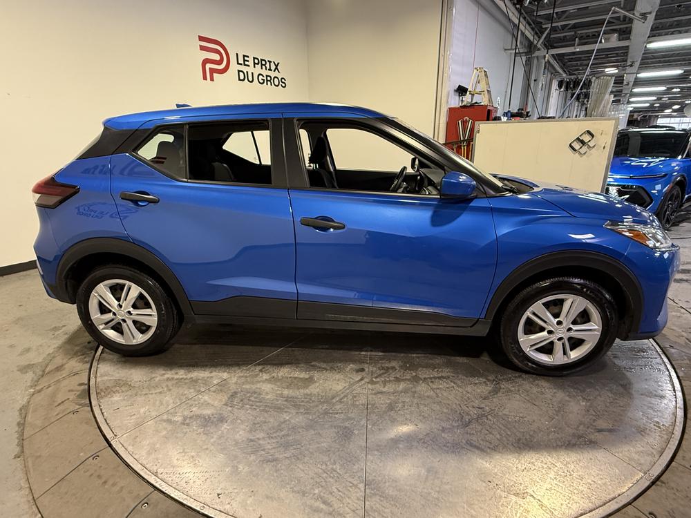 Nissan Kicks S 2023 d&rsquo;occasion à vendre - 2