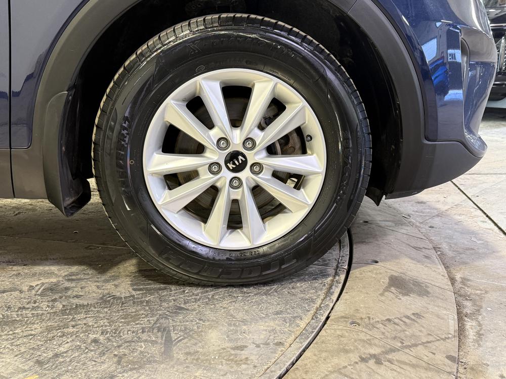 Kia Sorento LX 2019 d&rsquo;occasion à vendre - 12