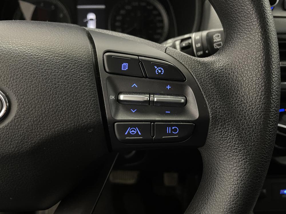 Hyundai Kona Essential AWD 2022 d&rsquo;occasion à vendre - 17