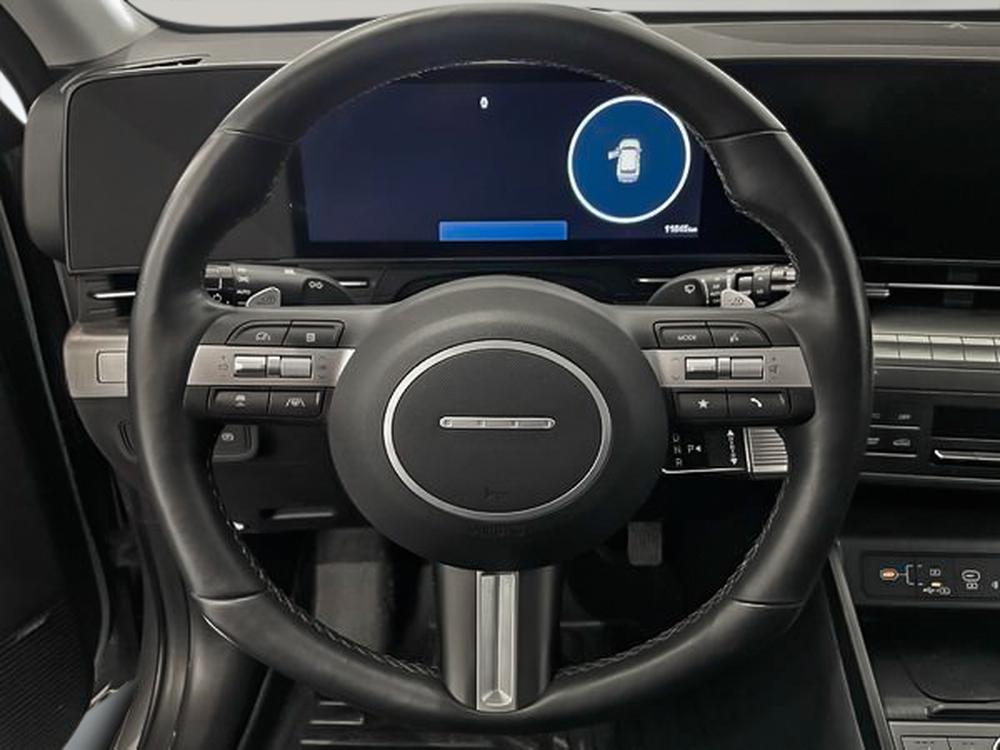 Hyundai Kona électrique Ultimate two tone / toit noir 2024 d&rsquo;occasion à vendre - 16