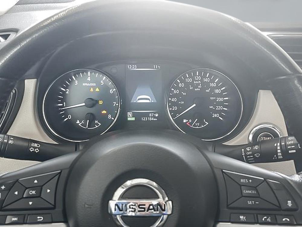 Nissan Rogue SV AWD 2020 d&rsquo;occasion à vendre - 23