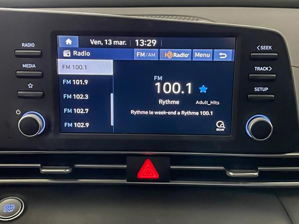 Hyundai Elantra Preferred 2022 d&rsquo;occasion à vendre - 22