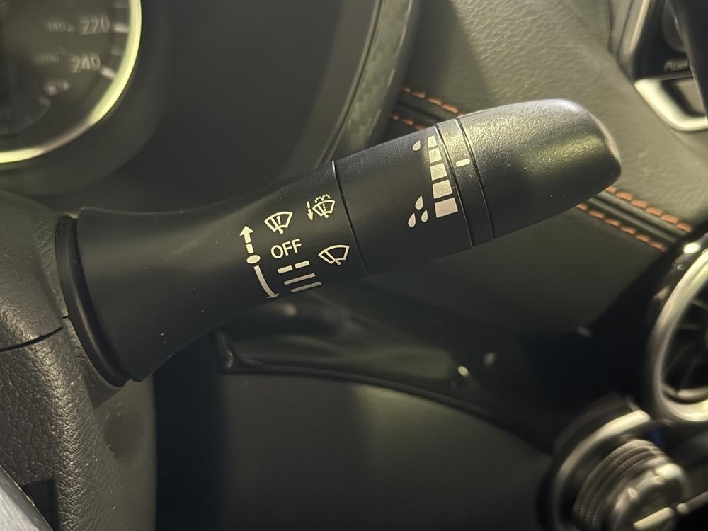 Nissan Sentra SR 2021 d&rsquo;occasion à vendre - 21