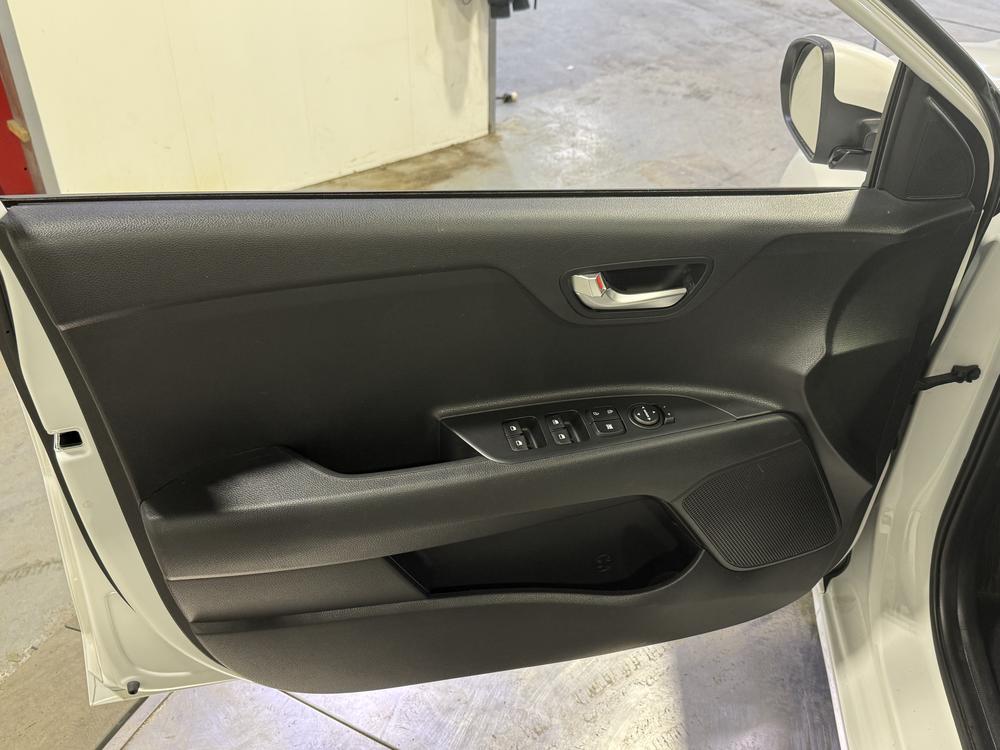 Kia Rio 5 portes LX PREMIUM 2023 d&rsquo;occasion à vendre - 14