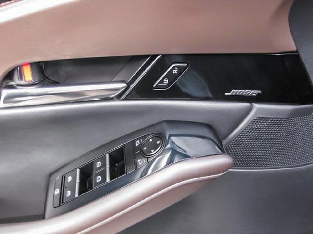 Mazda CX-30 GT 2020 d&rsquo;occasion à vendre - 11