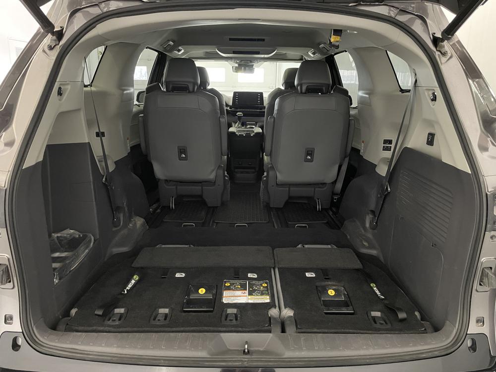 Toyota Sienna Hybrid Limited AWD / 7 passagers 2021 d&rsquo;occasion à vendre - 38