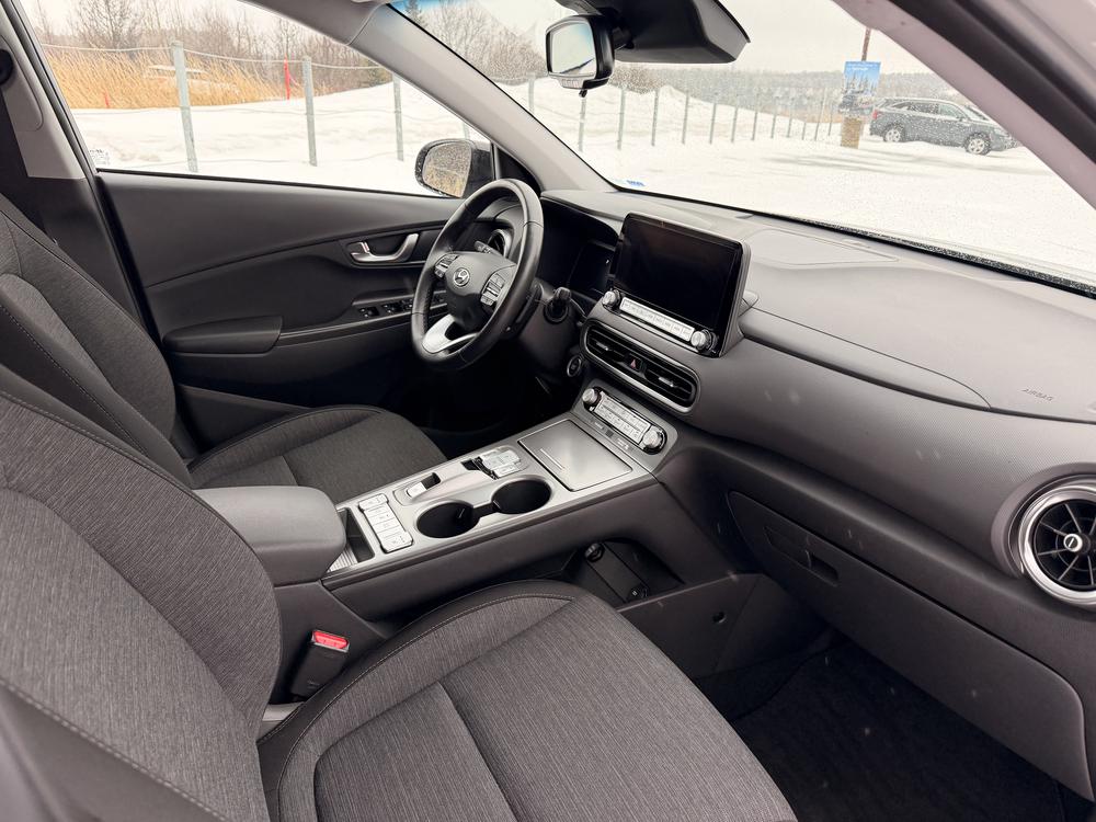 Hyundai Kona électrique PREFFERED W/TWO TONE 2023 d&rsquo;occasion à vendre - 23