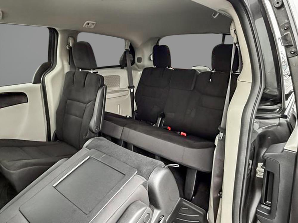 Dodge Grand Caravan SXT 2019 à vendre à Donnacona - 21