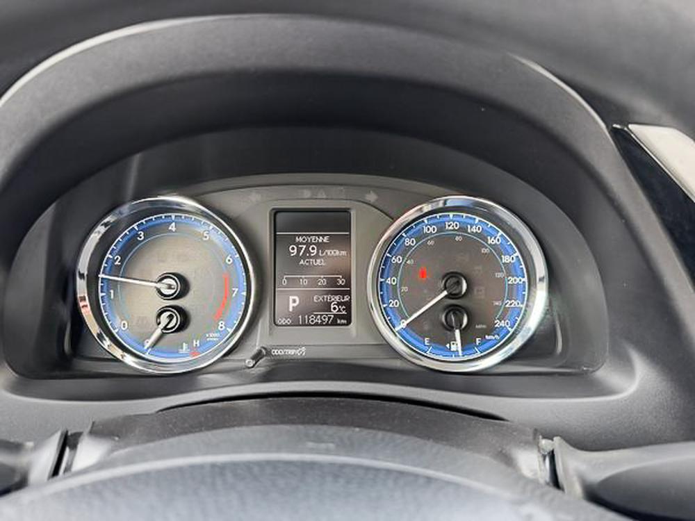 Toyota Corolla CE 2019 d&rsquo;occasion à vendre - 22