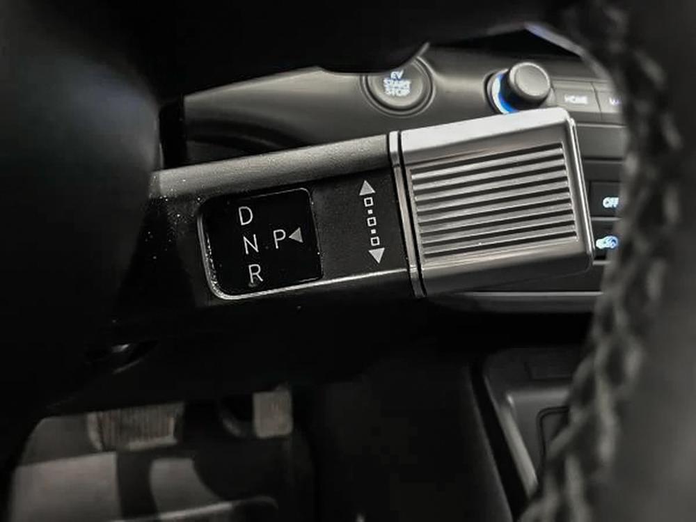 Hyundai Kona électrique Ultimate two tone / toit noir 2024 d&rsquo;occasion à vendre - 19