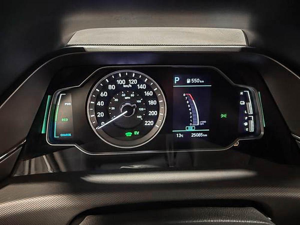 Hyundai Ioniq hybride Essential 2022 d&rsquo;occasion à vendre - 23