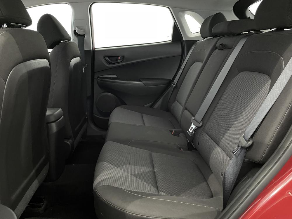 Hyundai Kona Essential AWD 2022 d&rsquo;occasion à vendre - 28