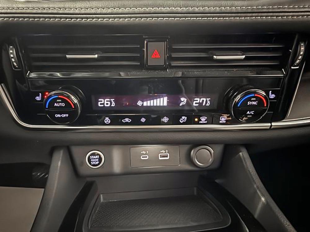 Nissan Rogue SV 2021 d&rsquo;occasion à vendre - 27