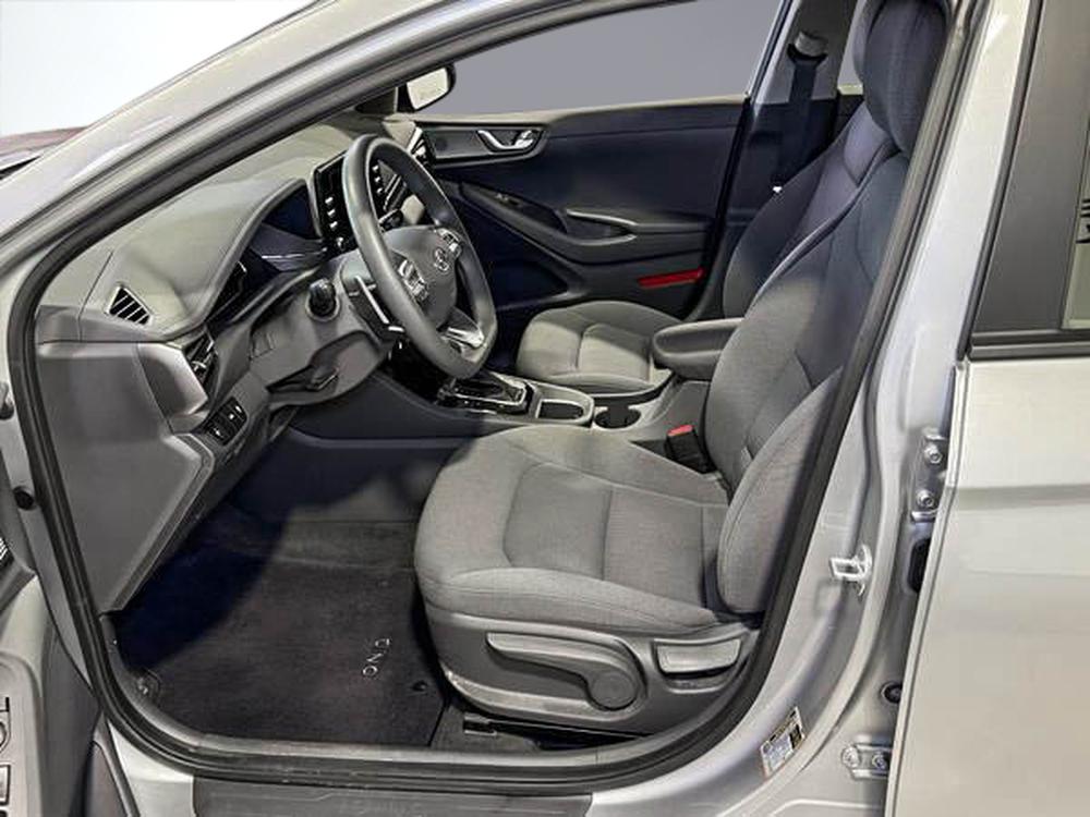 Hyundai Ioniq hybride Essential 2022 d&rsquo;occasion à vendre - 12