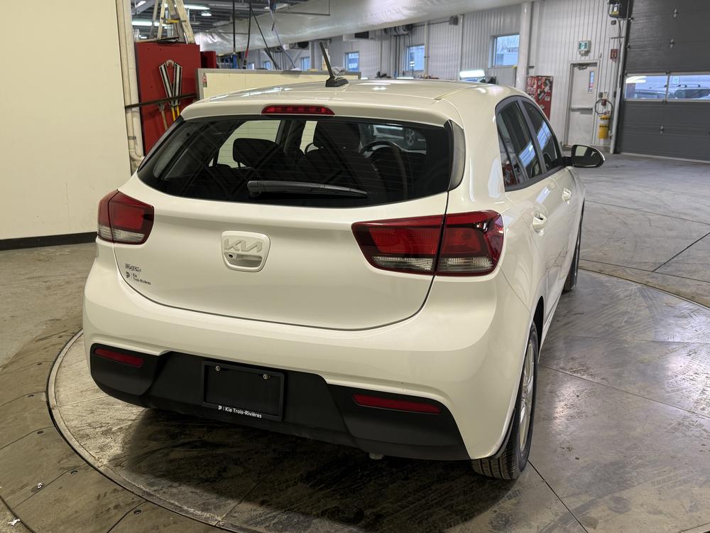 Kia Rio 5 portes LX PREMIUM 2023 d&rsquo;occasion à vendre - 4