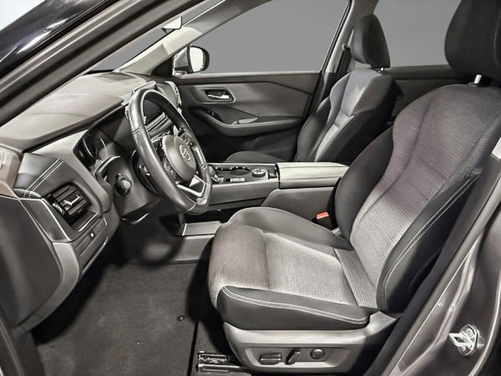 Nissan Rogue SV 2021 d&rsquo;occasion à vendre - 18