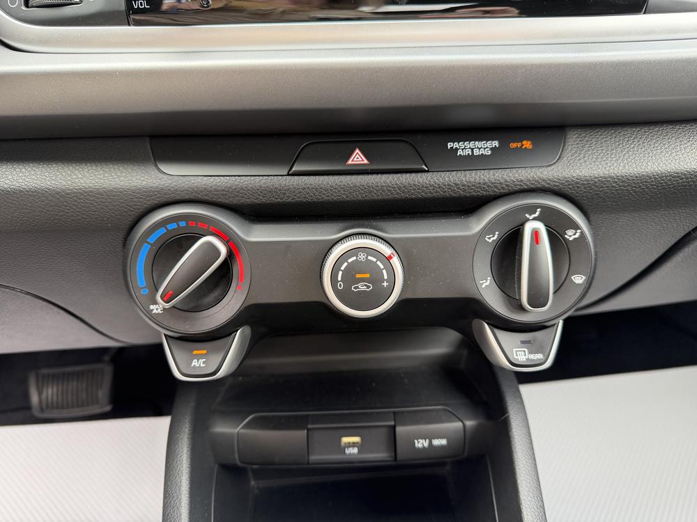 Kia Rio 5 portes LX+ 2021 d&rsquo;occasion à vendre - 22