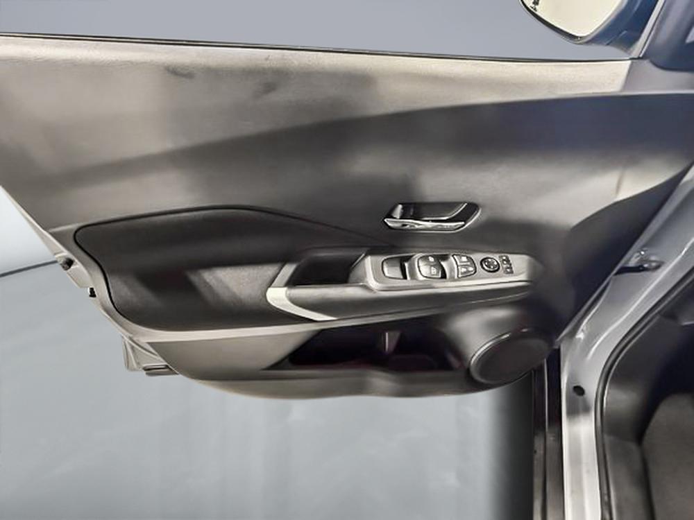 Nissan Kicks SV 2023 d&rsquo;occasion à vendre - 13