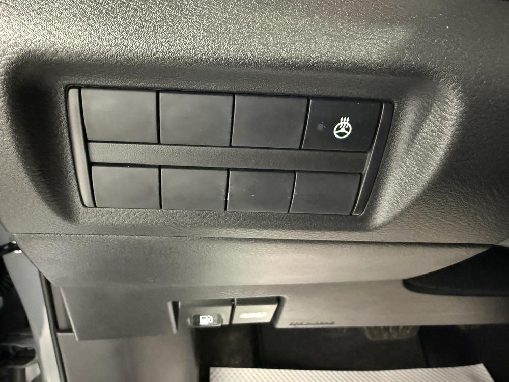 Nissan Kicks SV 2023 d&rsquo;occasion à vendre - 16