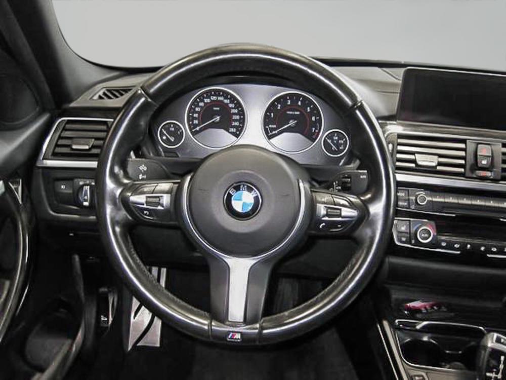 BMW Série 3 330I XDRIVE 2018 d&rsquo;occasion à vendre - 12