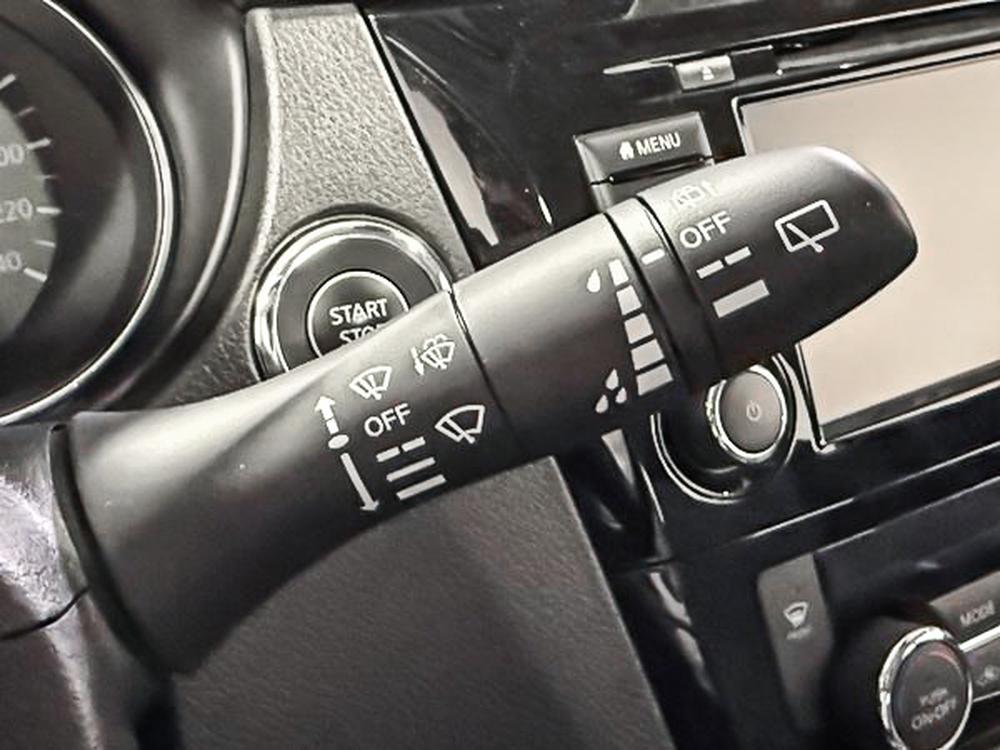 Nissan Qashqai SV 2023 d&rsquo;occasion à vendre - 23