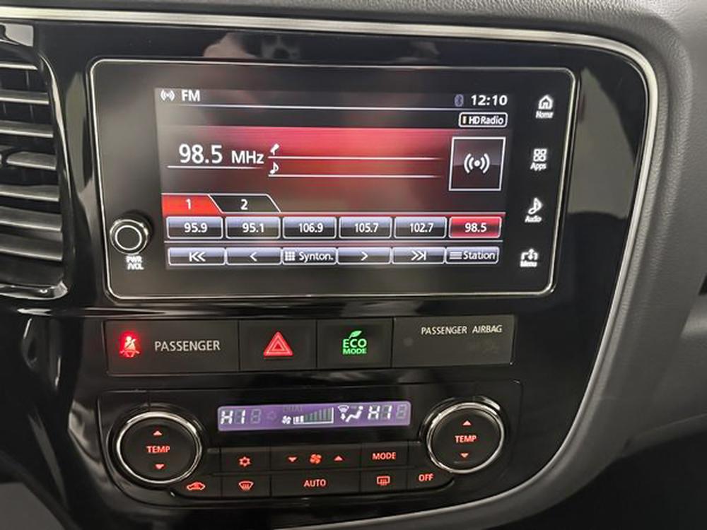 Mitsubishi Outlander PHEV SE AWD 2018 d&rsquo;occasion à vendre - 22