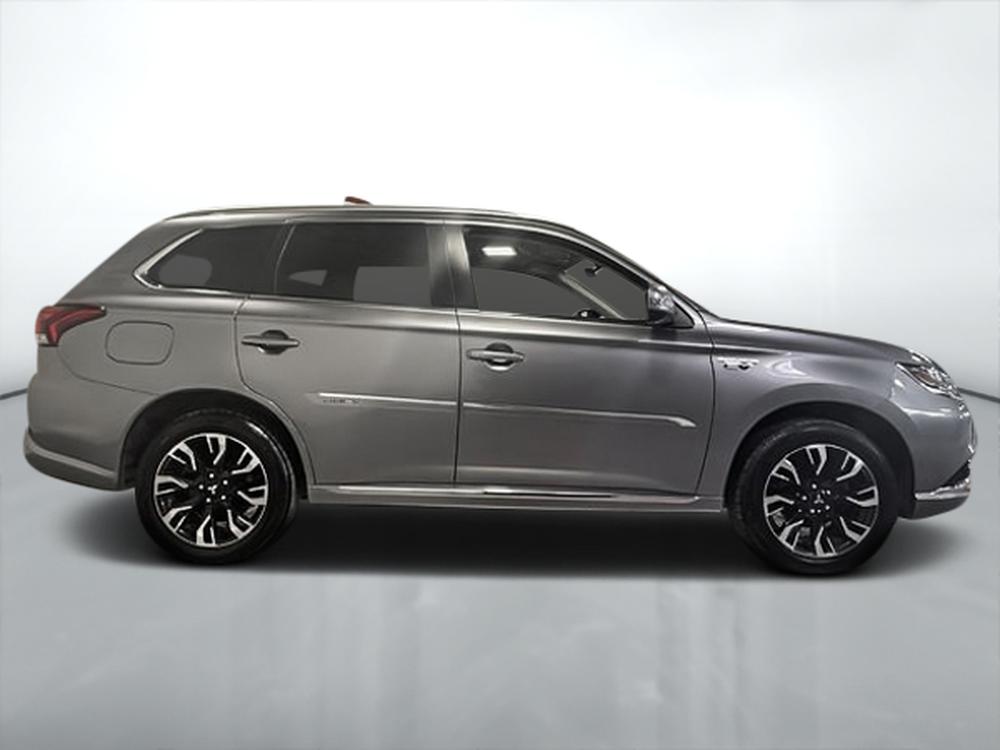 Mitsubishi Outlander PHEV SE AWD 2018 d&rsquo;occasion à vendre - 2